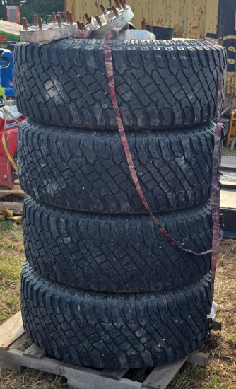 Set Of Atturo Trail Blade Tires With Method Race Wheel Rims