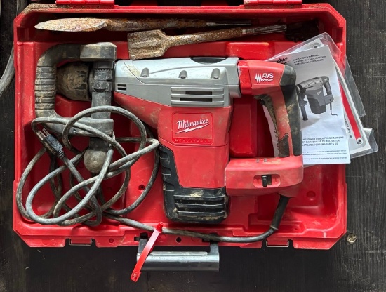 Milwaukee SDS-Max Demolition Hammer Including Attachments & Carrying Case