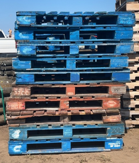 Heavy-Duty Wood Pallets