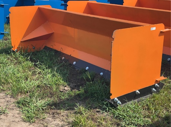 KC 8Õ Skid Steer Pusher With Replaceable Shoes & Blade