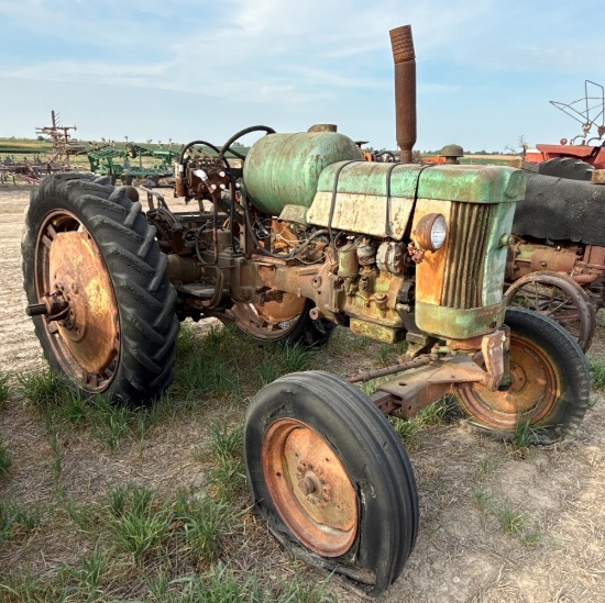 John Deere 430T LP Wide Front