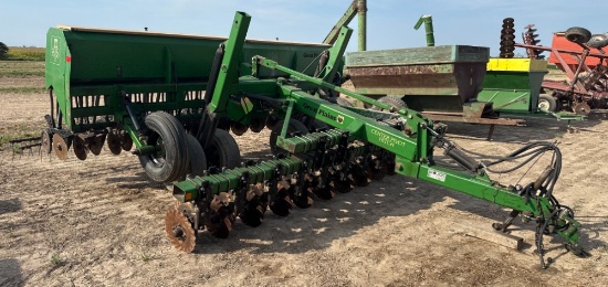 Great Plains Solid Stand 15 Grain Drill