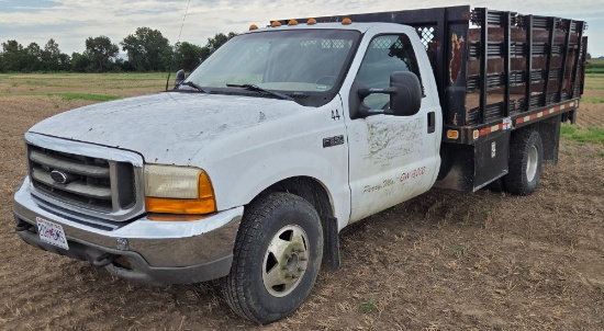 2000 Ford F350 Stake Bed