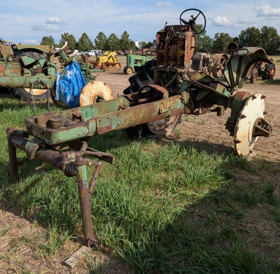 1550 Oliver High Crop Frame