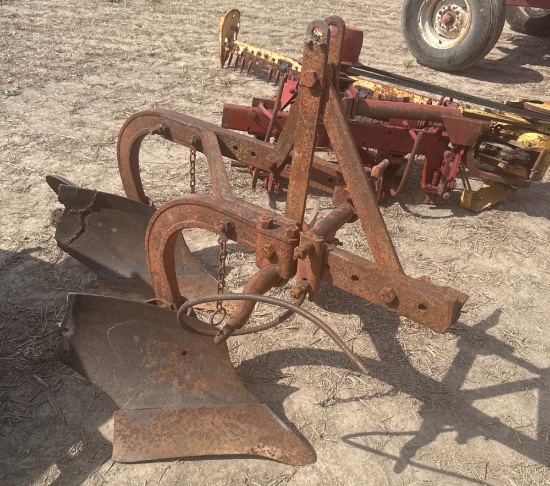 3 Point 2 Bottom Plow