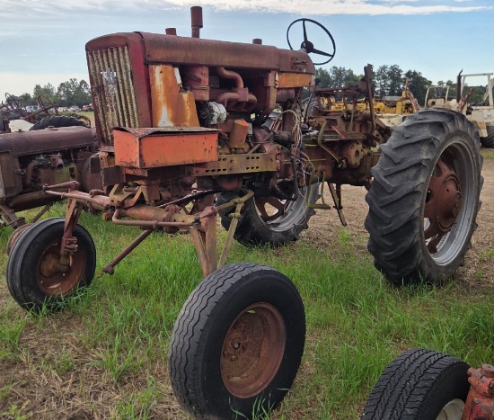 Farmall 504 Diesel High Crop