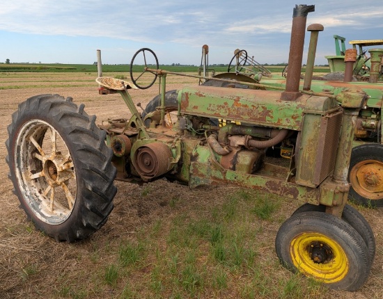 Unstyled John Deere G