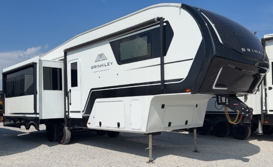 2024 Brinkley RV 34' Z 3100 Fifth Wheel