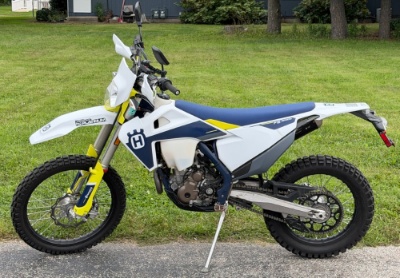 2021 Husqvarna FE 350s Dual-Sport Motorcycle