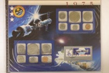 1975 US MINT SET P & D IN NICE INFO PICTURE CARD,