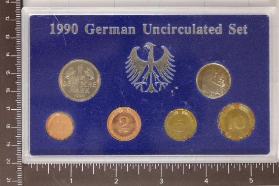 1990 GERMAN 6 COIN UNC SET IN HARD PLASTIC CASE