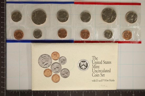 1992 US MINT SET (UNC) P/D (WITH ENVELOPE)