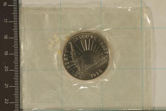 1986-D US UNC HALF DOLLAR STATUE OF LIBERTY