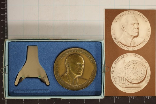 5.73 OZ. MEDALLIC ART COMPANY BRONZE "GERALD FORD"
