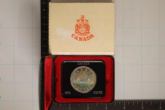 1972 CANADA SILVER $1 BU .3750 OZ. ASW IN BLACK