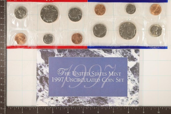 1997 US MINT SET (UNC) P/D (WITH ENVELOPE)