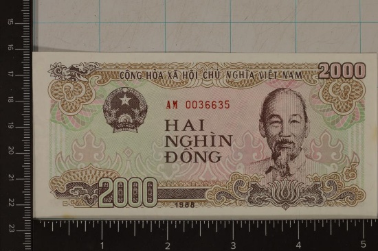 1988 VIETNAM 2000 DONG CRISP UNC COLORIZED BILL