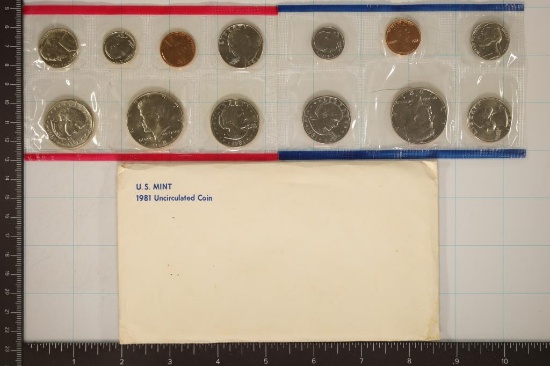 1981 US MINT SET (UNC) P/D/S (WITH ENVELOPE)