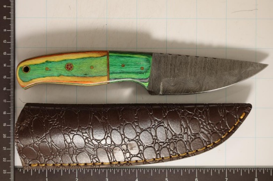 8 1/4" DAMASCUS STEEL HUNTING KNIFE WITH LEATHER