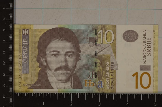 2013 SERBIA  CRISP UNC 10 DINARA BILL
