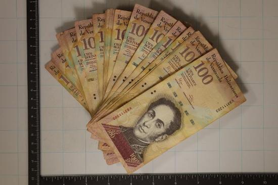 50-2009-2015 VENEZUELA 100 BOLIVARE BILLS