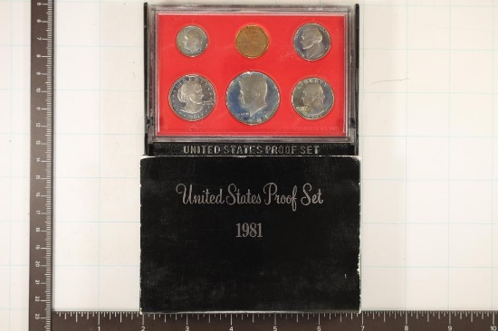 1981 US PROOF SET (WITH BOX)