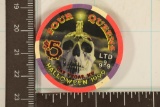 $5 FOUR QUEENS CASINO CHIP 1999 HALLOWEEN