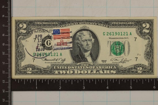 1976 US $2 GREEN SEAL BICENTENNIAL BILL WITH