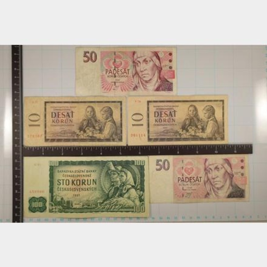 5 CZECH BILLS:2-1960 10 KORUN, 1-1961 ONE HUNDRED
