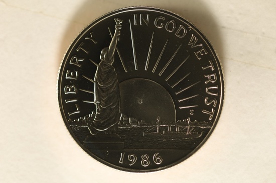 1986-S US PROOF LIBERTY HALF DOLLAR IN HARD