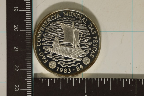 1983 MOCAMBIQUE 50 METICAIS SILVER PF FAO