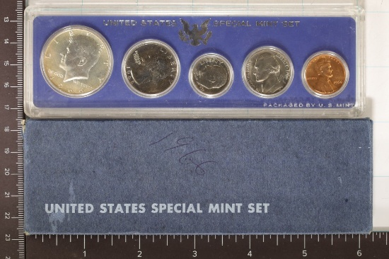 196 US SPECIAL MINT SET WITH BOX