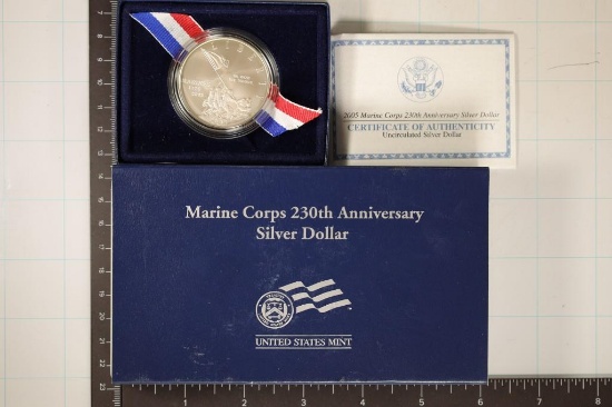 2005-P US UNC SILVER "MARINE CORP 230TH" DOLLAR