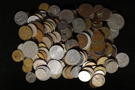 27.5 OZ. OF ASSORTED FOREIGN COINS: NICE