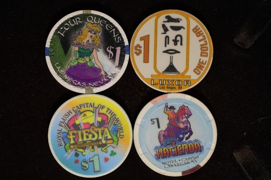 4 PLASTIC $1 LAS VEGAS, NEVADA CASINO CHIPS: