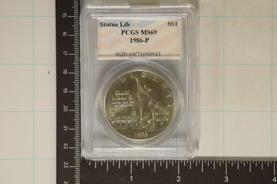 1986-P STATUE OF LIBERTY SILVER DOLLAR PCGS MS69