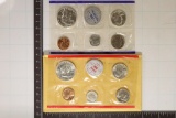 1959 SILVER P & D US MINT SET WITH 2-SILVER FHD'S