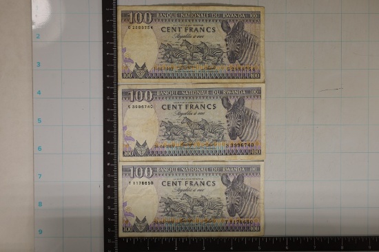 3 BANK OF RWANDA 100 FRANC NOTES: 1-1982 &