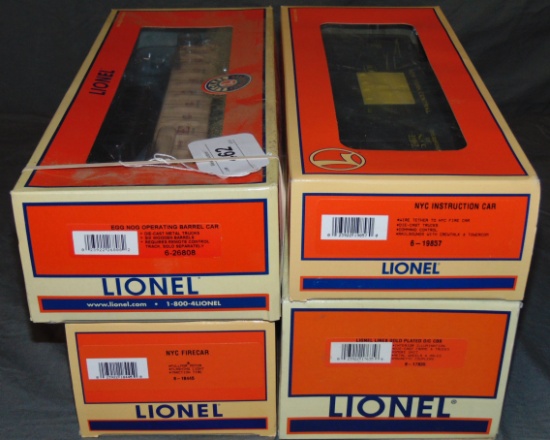 4 Deluxe Modern Lionel Freight Cars
