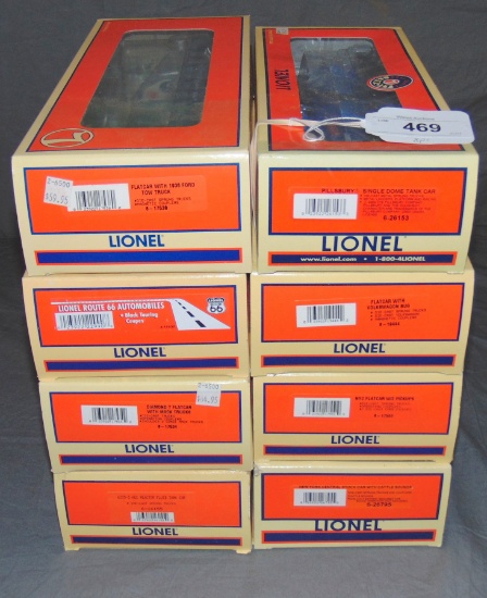 8 Lionel Modern Freight Cars