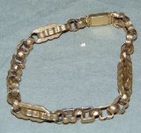 14 Kt Rectangular Link Bracelet.