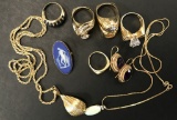 Estate Gold Jewelry Lot.