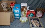 Mixed Lot. Dolls and Collectibles Lot.