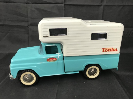 Tonka 530 Pickup Truck with Camper