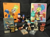 (17) Vintage Disney Jiminy Cricket Toys