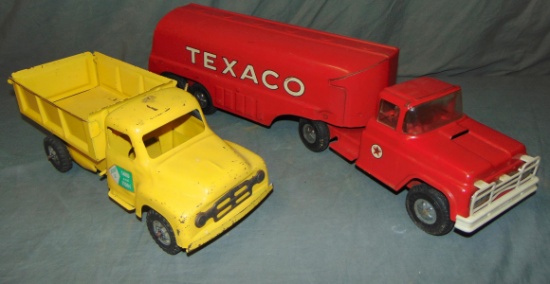 2 Vintage Buddy L Trucks