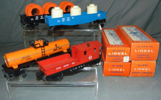 4 MINT Boxed Lionel Late Freight Cars