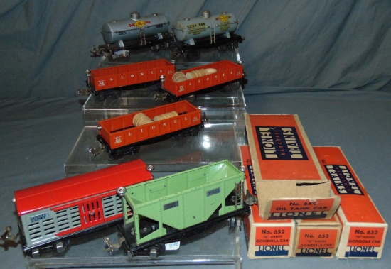 7 Lionel Freight Cars, 4 Boxed