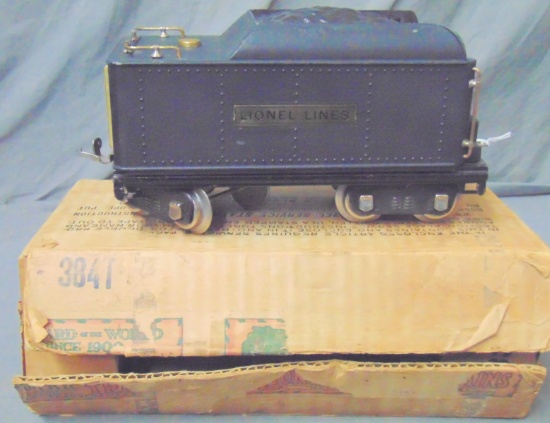 Unusual Boxed Lionel 384T-S Crackle Tender