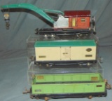 3 Lionel 800 Series Freight Cars